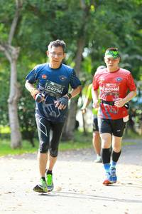 BIB: 0346, 0774
                            <button type="button" onclick="openModal(5130364)" class="btn btn-primary btn-sm float-right btn-popup" data-toggle="modal" data-target=".modal-high-quality">
                        <i class="fas fa-shopping-cart"></i> Add to Cart
                    </button>
                                            <button type="button" onclick="isThisMe(5130364, true)" class="btn btn-success btn-sm float-right btn-popup btn-isme hidden" data-toggle="tooltip" data-placement="bottom" title="นี่คือรูปของคุณใช่ไหม คลิกที่นี่เพื่อเอาเข้าอัลบั้ม">
                        <i class="fas fa-plus"></i> Add to album
                    </button>
                    <button type="button" onclick="isThisMe(5130364, false)" class="btn btn-warning btn-sm float-right btn-popup btn-isnotme hidden">
                        <i class="fas fa-ban"></i> Remove from album
                    </button>